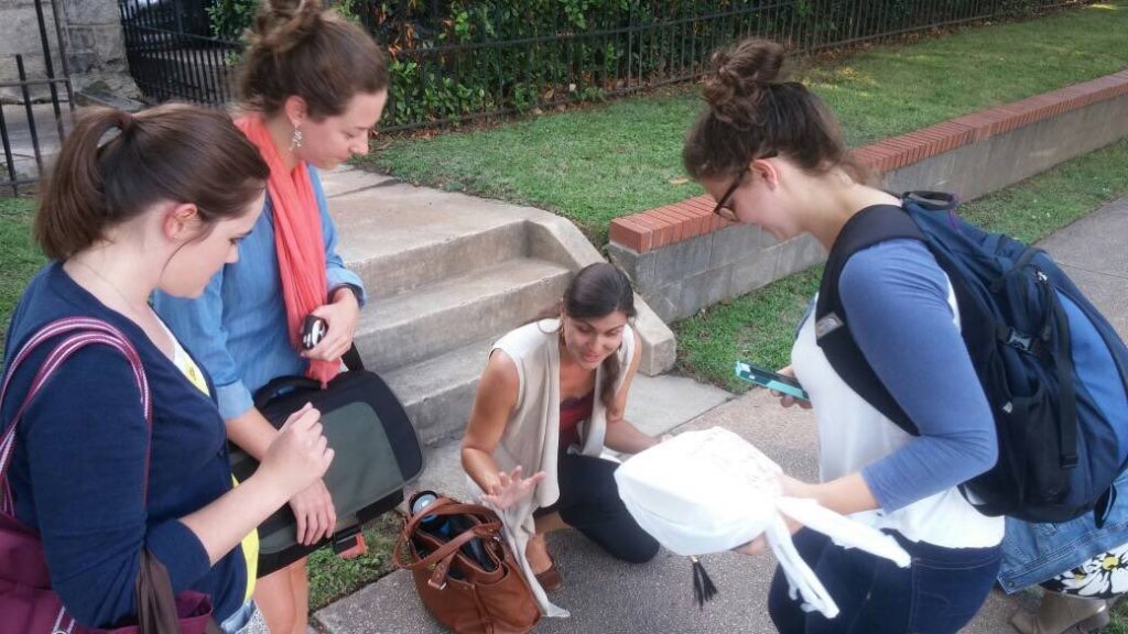 A super excited Magda teaches us about slave making ants in the middle of downtown.